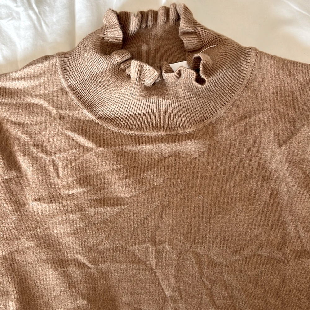 Turtle neck very soft fabric never used